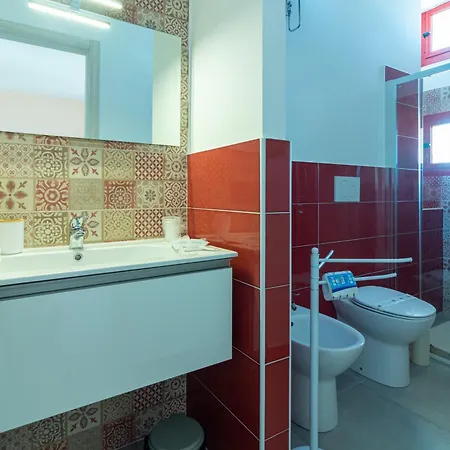 Craulo Aparthotel 4*